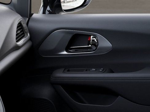New 2026 Chrysler Voyager LX FWD image 25