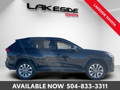 Certified 2023 Toyota RAV4 XLE Premium image 8
