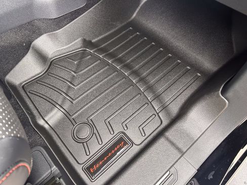 New 2026 Ford Bronco Raptor w/ Interior Carbon Fiber Pack AWD/4WD image 23
