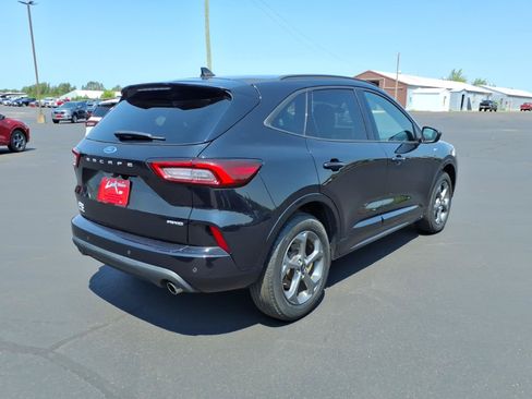 Used 2023 Ford Escape ST-Line w/ Tech Pack #1 AWD/4WD image 6