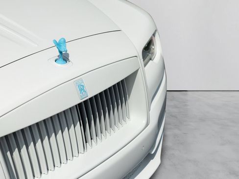 Used 2019 Rolls-Royce Wraith RWD image 17