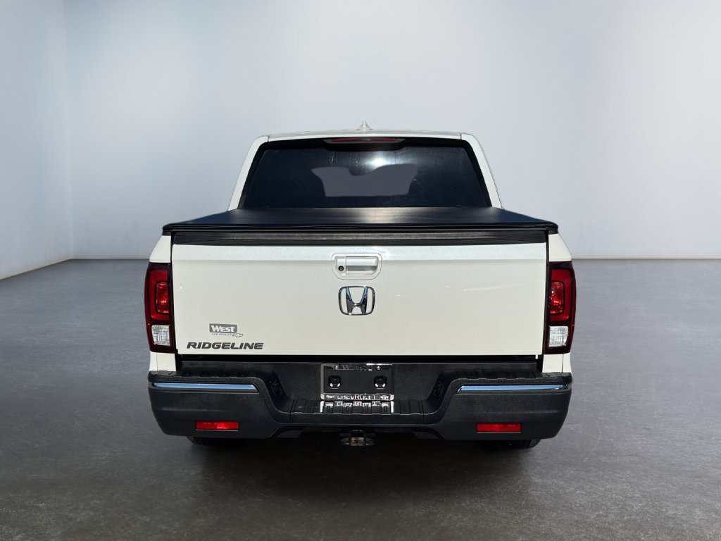 Used 2017 Honda Ridgeline RTL-T image 4