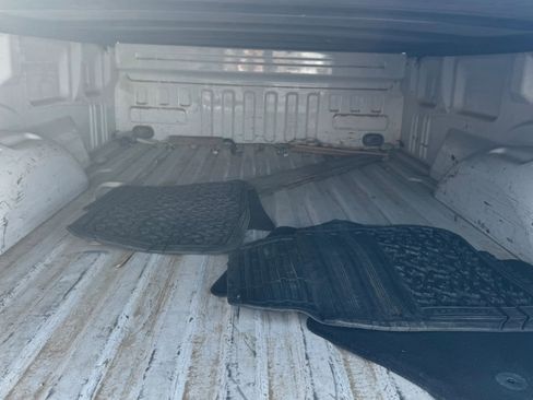 Used 2018 Ford F150 XLT RWD image 9