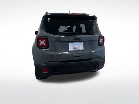 Used 2020 Jeep Renegade Altitude image 7