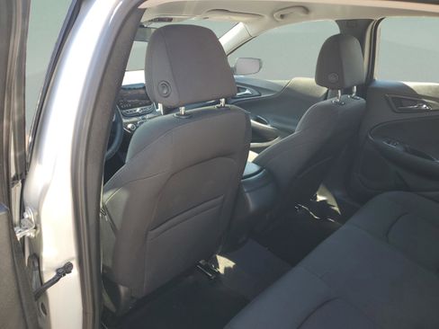 Used 2021 Chevrolet Malibu RS image 8