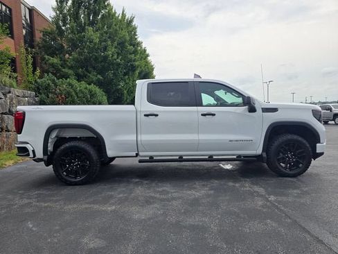 Used 2024 GMC Sierra 1500 Pro w/ Graphite Edition AWD/4WD image 2