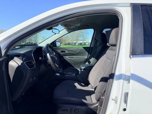 Used 2024 Chevrolet Equinox LT image 7