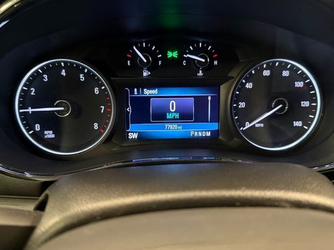 Used 2020 Buick Encore Essence image 9