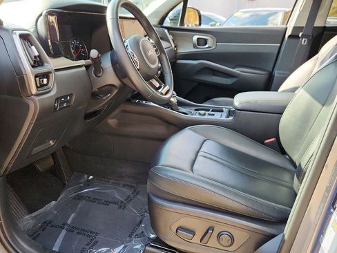 Used 2023 Kia Sorento X-Line EX image 11