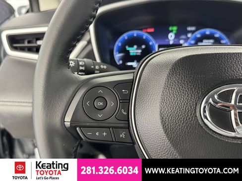 Certified 2026 Toyota Corolla Cross XLE FWD image 28