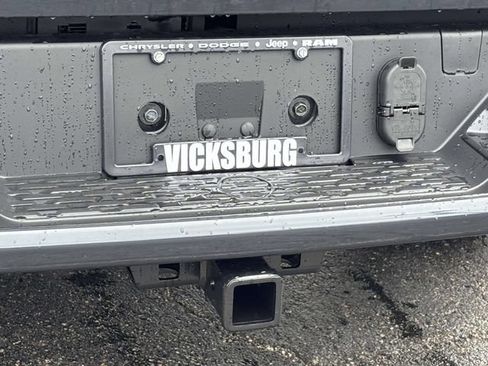 New 2026 RAM 1500 Laramie AWD/4WD image 39