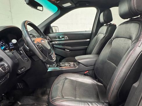 Used 2016 Ford Explorer Sport w/ Equipment Group 401A image 17