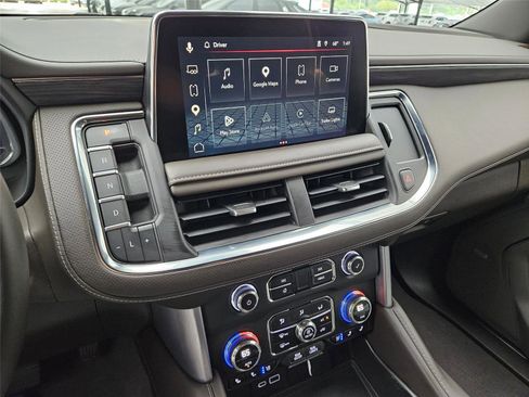 Used 2023 GMC Yukon SLT AWD/4WD image 17