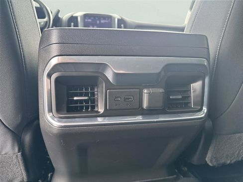 Used 2021 GMC Sierra 1500 Elevation image 31