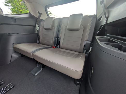 New 2026 Volkswagen Atlas SEL AWD/4WD image 14