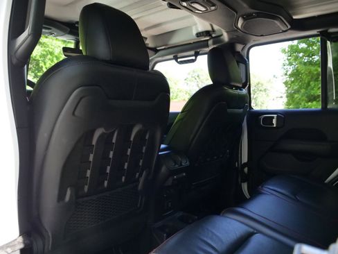 Used 2019 Jeep Wrangler Unlimited Rubicon AWD/4WD image 27