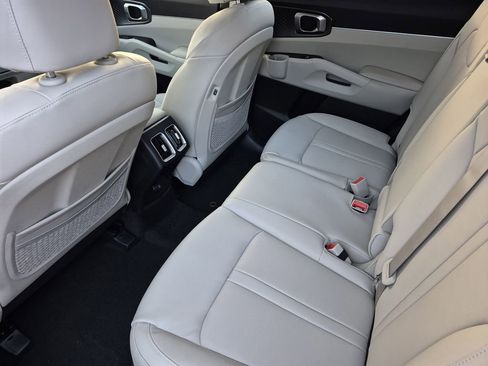 New 2026 Kia Sorento EX image 12