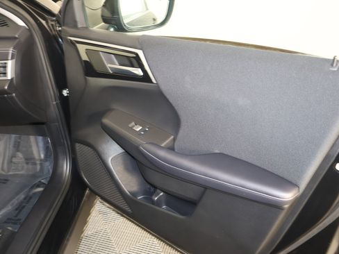 Used 2025 Mitsubishi Outlander ES image 38