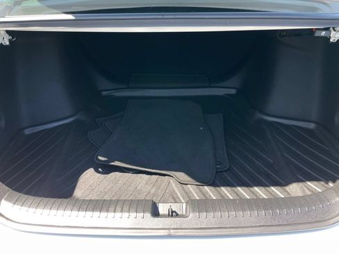 Used 2025 Honda Accord LX image 41