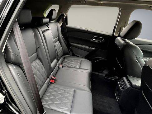 New 2026 Nissan Rogue Platinum w/ Platinum Premium Package AWD/4WD image 9