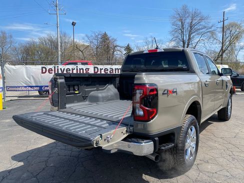 Used 2025 Ford Ranger Lariat w/ Trailer Tow Package AWD/4WD image 5