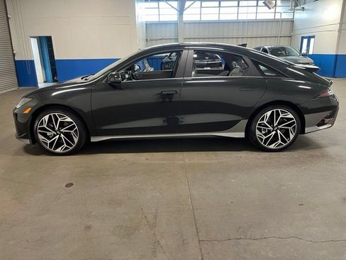 Used 2023 Hyundai Ioniq 6 SEL RWD image 6