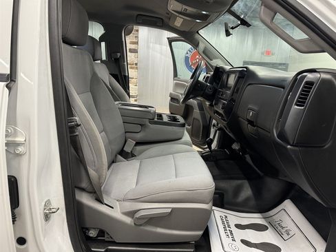 Used 2016 Chevrolet Silverado 2500 W/T AWD/4WD image 31
