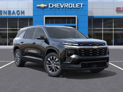 New 2026 Chevrolet Traverse LT w/ Sun and Wheel Package FWD image 7