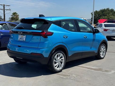 New 2027 Chevrolet Bolt LT image 5