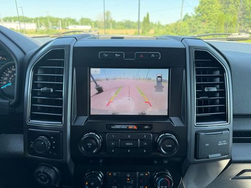 Used 2019 Ford F150 XLT w/ Equipment Group 302A Luxury AWD/4WD image 13