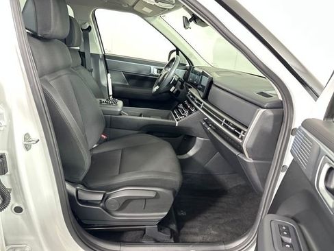 Used 2024 Hyundai Santa Fe SE image 28