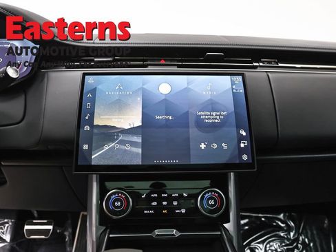 Used 2023 Land Rover Range Rover Autobiography AWD/4WD image 11