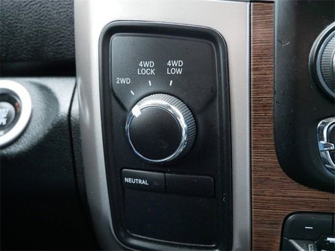 Used 2015 RAM 2500 Laramie w/ Protection Group image 19