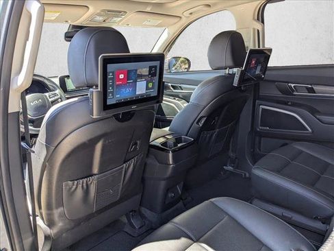 Used 2022 Kia Telluride EX w/ EX Premium Package FWD image 15
