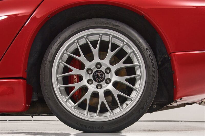 Used 2002 Dodge Viper GTS RWD image 9