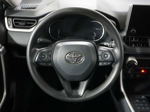 Used 2024 Toyota RAV4 XLE image 19