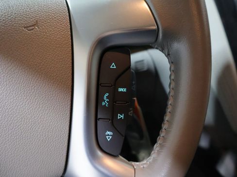 Used 2017 Chevrolet Traverse LT w/ Traveler's Package AWD/4WD image 35