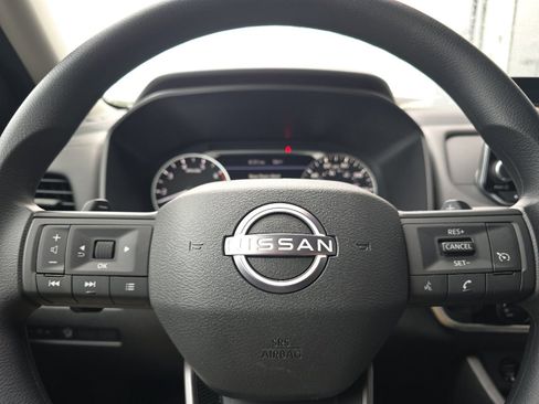 Certified 2025 Nissan Rogue S AWD/4WD image 22