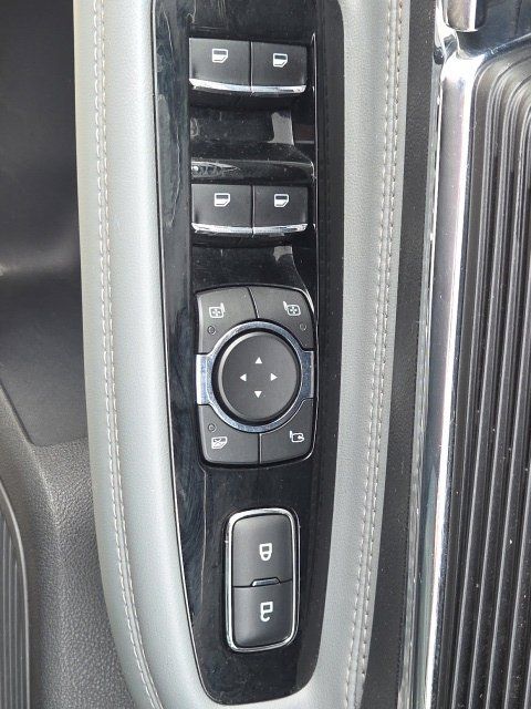 Used 2022 Lincoln Corsair Reserve w/ Equipment Group 201A AWD/4WD image 26