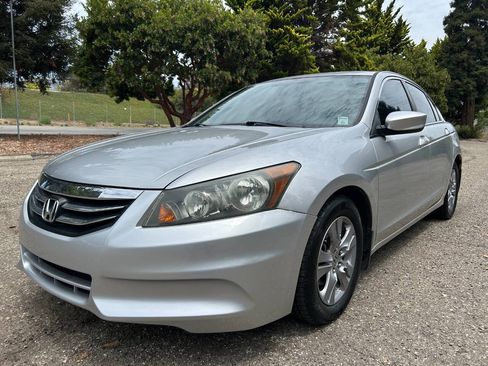 Used 2012 Honda Accord SE image 2