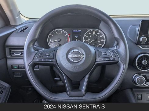 Used 2024 Nissan Sentra S FWD image 12