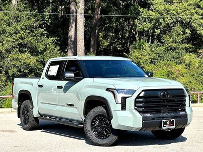 New 2026 Toyota Tundra SR5