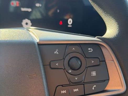 Used 2026 Nissan Sentra SV w/ Floor Mat Package image 12