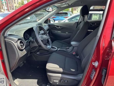 Certified 2023 Hyundai Kona SEL AWD/4WD image 12