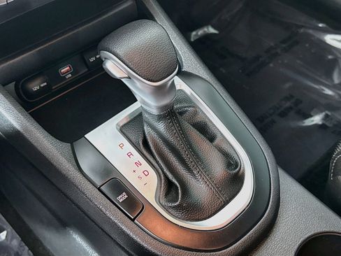 Used 2023 Kia Forte LXS FWD image 20