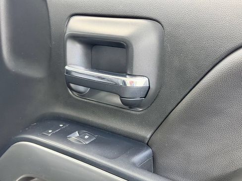 Used 2018 Chevrolet Silverado 1500 LT w/ All Star Edition AWD/4WD image 33