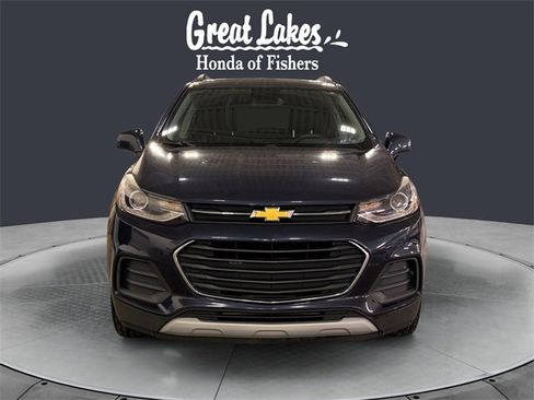 Used 2018 Chevrolet Trax LT w/ LT Convenience Package image 8