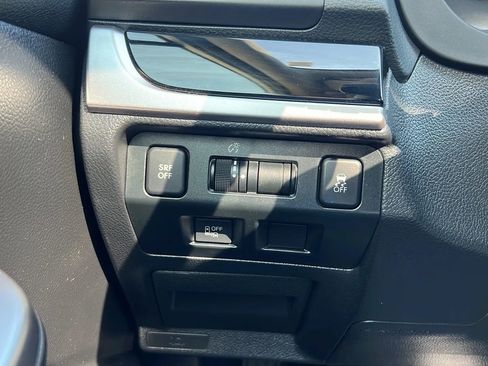 Used 2017 Subaru Crosstrek 2.0i Limited image 25