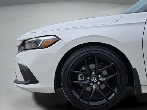 Certified 2024 Honda Civic Sport image 28