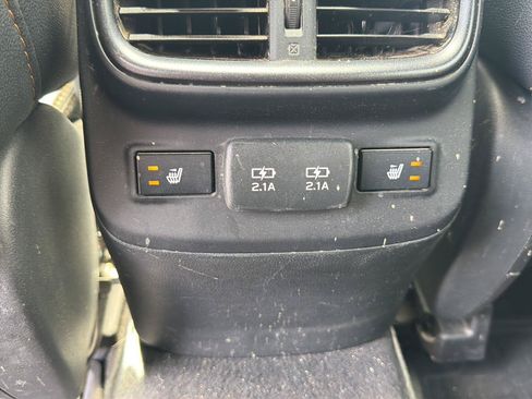 Used 2022 Subaru Outback Wilderness AWD/4WD image 21